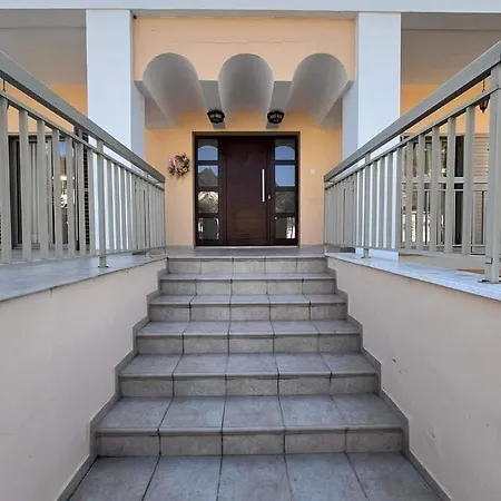 Aza's House